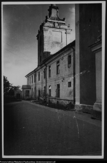 Szczuczyn, klasztor popijarski