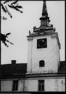 Szczuczyn, wieża zegarowa klasztoru popijarskiego