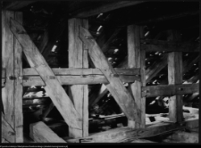 Szczuczyn, wiązka dachowa kościoła przed konserwacją