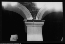 Pieskowa Skała, zamek i jego otoczenie