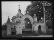 Zabłud&oacute;w, cmentarz św. Rocha, kaplica cemntarna św. Rocha XIX w.