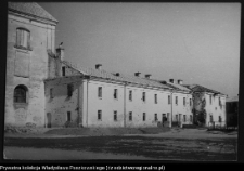 R&oacute;żanystok, klasztor