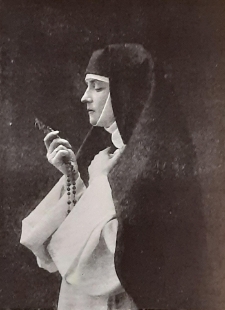 Jadwiga Mrozowska w sztuce &bdquo;Amor i Psyche&rdquo;