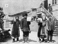 SELLERS OF DAIRY PRODUCE IN THE UKRAINE'S CAPITAL CITY. Ilustracja do książki. [Dokument ikonograficzny]