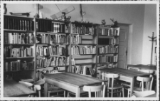 [Wojew&oacute;dzka i Miejska Biblioteka Publiczna w Białymstoku : Czytelnia dla Dzieci]