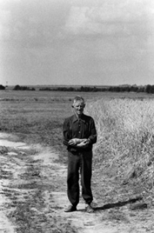 Wojejkowce. Jan Bośko. Kolekcja fotografii dokumentalnej &bdquo;Losy posłuchane &ndash; Białoruś&rdquo;. [Dokument ikonograficzny]