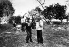 Katawicze. Spotkanie. Kolekcja fotografii dokumentalnej &bdquo;Losy posłuchane &ndash; Białoruś&rdquo;. [Dokument ikonograficzny]