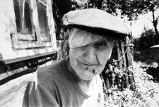 Nowosiółki. „Dziadek z nieba”. Kolekcja fotografii dokumentalnej „Losy posłuchane – Białoruś”. [Dokument ikonograficzny]