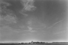 Arcisze widok na Stare Wasiliszki. Kolekcja fotografii dokumentalnej &bdquo;Losy posłuchane &ndash; Białoruś&rdquo;. [Dokument ikonograficzny]