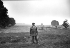 Polska. Aleksander Bebko. Wieś Kąty. Wykonane podczas podr&oacute;ży do wiosek polskich nad Bugiem. Kolekcja fotografii dokumentalnej &ndash; Losy posłuchane. Wioski pogranicza polsko-ukraińskiego w Polsce nad Bugiem. [Dokument ikonograficzny]