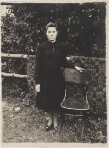 Białoruś. Wieś Markucie. Fotografia z albumu rodzinnego Bernardy Połujan. Kolekcja fotografii archiwalnej &ndash; Losy posłuchane - Białoruś. [Dokument ikonograficzny]