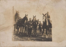 Białoruś. Wieś Rulewicze. Fotografia z albumu rodzinnego Józefa Dudko (ur. 1915). Kolekcja fotografii archiwalnej – Losy posłuchane - Białoruś. [Dokument ikonograficzny]