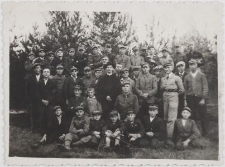 Białoruś. Wieś Piaskowce. Fotografia z albumu rodzinnego Juliana Czapli (ur.1921). Kolekcja fotografii archiwalnej &ndash; Losy posłuchane - Białoruś. [Dokument ikonograficzny]