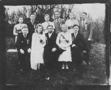 Białoruś. Wieś Piaskowce. Fotografia z albumu rodzinnego Juliana Czapli (ur.1921). Kolekcja fotografii archiwalnej – Losy posłuchane - Białoruś. [Dokument ikonograficzny]