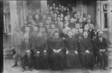 Białoruś. Wieś Piaskowce. Fotografia z albumu rodzinnego Juliana Czapli (ur.1921). Kolekcja fotografii archiwalnej &ndash; Losy posłuchane - Białoruś. [Dokument ikonograficzny]