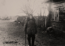 Białoruś. Wieś Katawicze. Fotografia z albumu rodzinnego Reginy (ur. 1910) i Stanisławy (ur. 1930) Pyszyńskich. Kolekcja fotografii archiwalnej &ndash; Losy posłuchane - Białoruś. [Dokument ikonograficzny]