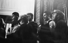 Litwa. Koncert Teatru Sejneńskiego w Synagodze w Kownie. Kolekcja fotografii dokumentalnej &ndash; Litwa. [Dokument ikonograficzny]