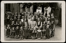 I klasa Szkoły Podstawowej nr 5, ul. Pałacowa 3, Białystok, 1937 r.