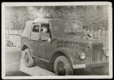 Longin Kobeszko w wojskowym samochodzie, XX w.