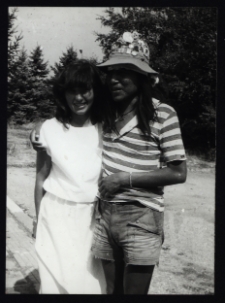 Esperantyści, Polka (Anna Mocarska) i Gwatemalczyk, 1982 r.