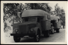 Samoch&oacute;d marki Lublin należący do kina objazdowego, lata 50. XX w.