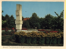 Pomnik XX-lecia PRL autorstwa Stanisława Wakulińskiego, Kolno, lata 60-70. XX w.
