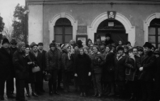 Wycieczka zakładowa pracowników Fabryki Przyrządów i Uchwytów w Białymstoku, lata 70-80. XX w.
