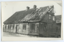 Dom drewniany, ul. Czysta 17 (skrzyżowanie z ul. Kosynierską), Białystok, 1945-1969 r. Fot. Zenon Miecielski