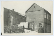 Domy drewniane, ul. Czysta 1 i 1 a, Białystok, 1945-1969 r. Fot. Zenon Miecielski