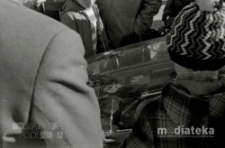 Giełda staroci, Plac XXX-lecia PRL, Białystok, ok. 1978 r., fot. ze zbior&oacute;w Andrzeja Trzcińskiego