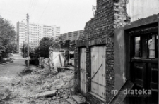 Rozbiórka starej zabudowy, okolice ul. Młynowej, Białystok, druga połowa lat 70. XX w., fot. ze zbiorów Andrzeja Trzcińskiego