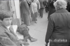 Procesja Bożego Ciała, ul. Lipowa, Białystok, druga połowa lat 70. XX w., fot. ze zbiorów Andrzeja Trzcińskiego