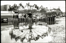 Wesołe miasteczko, Piaski, Białystok, druga połowa lat 70. XX w., fot. ze zbiorów Andrzeja Trzcińskiego