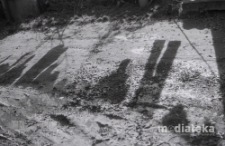 Cień rozwieszonej bielizny, Białystok, druga połowa lat 70. XX w., fot. ze zbiorów Andrzeja Trzcińskiego