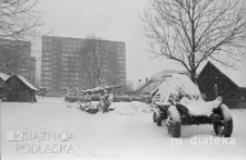 Wóz konny zimową porą , Białystok, druga połowa lat 70. XX w., fot. ze zbiorów Andrzej Trzcińskiego