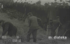 Młócenie słomy, druga połowa lat 70. XX w., fot. ze zbiorów Andrzeja Trzcińskiego