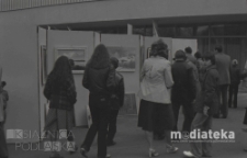 Plenerowa wystawa malarstwa i rękodzieła podlaskich twórców, ul. Podleśna 2, Białystok, druga połowa lat 70. XX w., fot. ze zbiorów Andrzeja Trzcińskiego