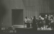 Koncert w Filharmonii Podlaskiej, ul. Podleśna 2, Białystok, druga połowa lat 70. XX w., fot. ze zbiorów Andrzeja Trzcińskiego