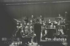 Koncert w Filharmonii Podlaskiej, ul. Podleśna 2, Białystok, druga połowa lat 70. XX w., fot. ze zbiorów Andrzeja Trzcińskiego