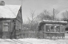 Drewniana zabudowa, ul. Czysta, Białystok, druga połowa lat 70. XX w., fot. ze zbiorów Andrzeja Trzcińskiego