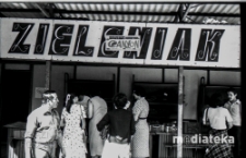 Warzywniak "Zieleniak", Białystok, druga połowa lat 70. XX w., fot. ze zbiorów Andrzeja Trzcińskiego