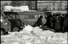 Targ zimowy, Białystok, druga połowa lat 70. XX w., fot. ze zbiorów Andrzeja Trzcińskiego