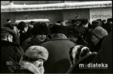 Targ zimowy, Białystok, druga połowa lat 70. XX w., fot. ze zbiorów Andrzeja Trzcińskiego