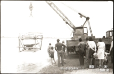 Wodowanie jachtu, lata 70. XX w.