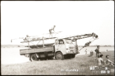 Wodowanie jachtu, lata 70. XX w.