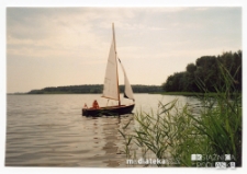 Zbigniew Kamionowski przy sterze łódki Zjawa, Zatoka Słupy na jeziorze Rajgrodzkim, 15.07.2007