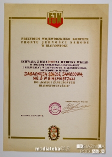 Certyfikat o wpisaniu Zasadniczej Szkoły Zawodowej nr. 8 w Białymstoku do "Księgi Zasłużonych Białostocczyźnie"