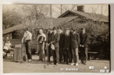 Uroczysty apel z okazji Dnia Zwycięstwa, Białystok, Technikum Kolejowe w Starosielcach, 1986 r.