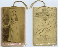 Portret Aleksandry Pancerzyńskiej wykonany w atelier fotograficznym, Białystok, koniec XIX w. Fotografia Budryk Freres