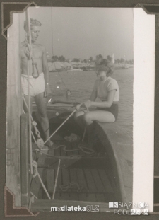 Donat Czerewacz na żaglach z Marysią Korycińską, lata 40. XX w.